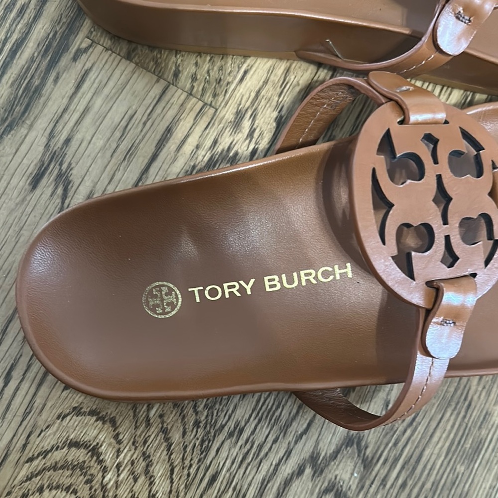 Tory Burch Brown Cloud Miller Leather Sandals with Iconic Logo -worn a few times - Picture 3 of 6